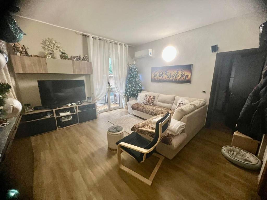 appartamento in vendita a Baranzate