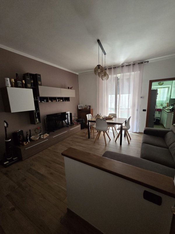 appartamento in vendita a Baranzate