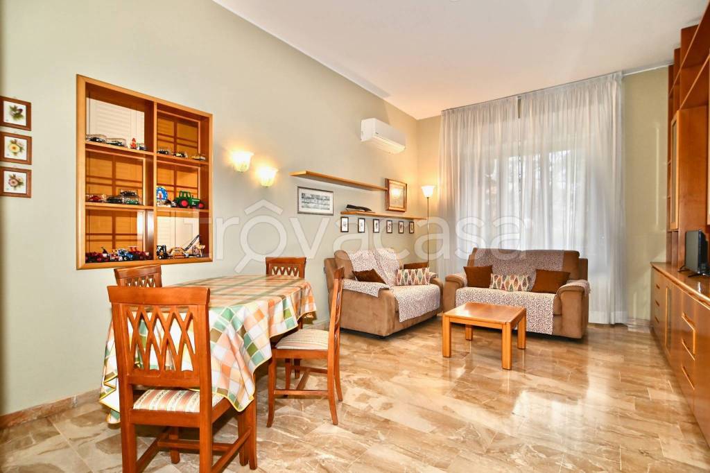 appartamento in vendita a Baranzate