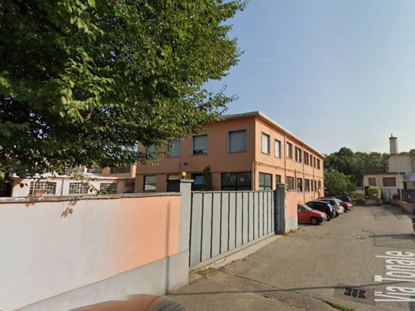 negozio in vendita a Baranzate