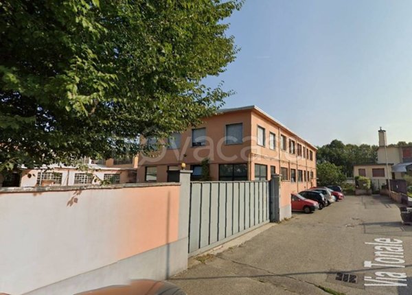 negozio in vendita a Baranzate