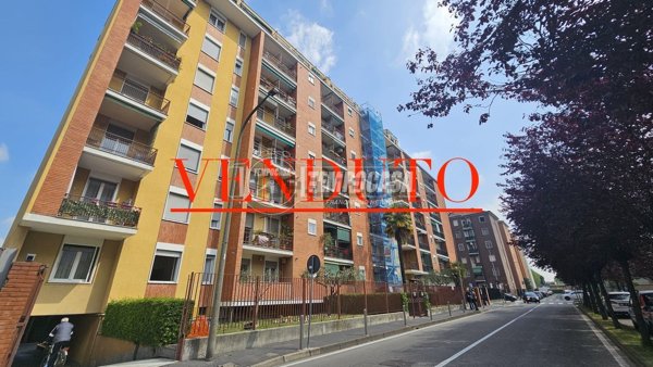 appartamento in vendita a Baranzate