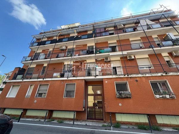 appartamento in vendita a Baranzate