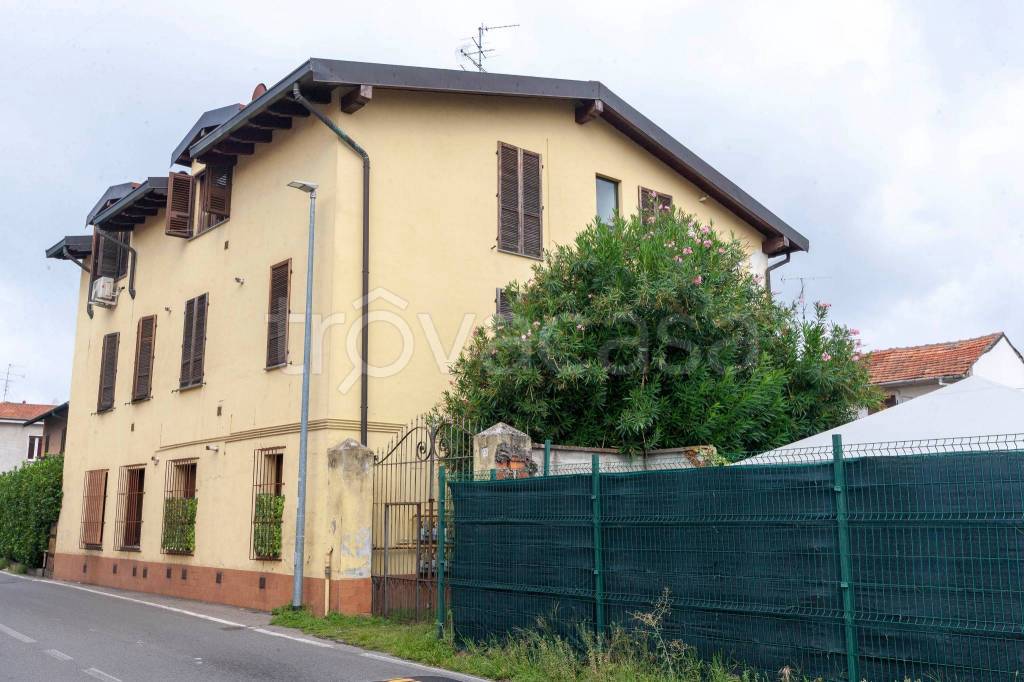 appartamento in vendita a Baranzate
