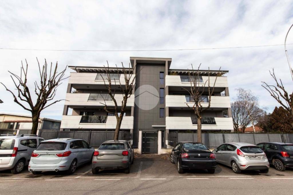 appartamento in vendita a Vermezzo con Zelo in zona Vermezzo