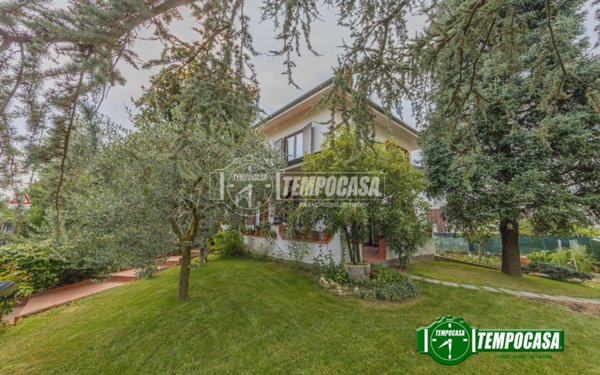 casa indipendente in vendita a Vermezzo con Zelo
