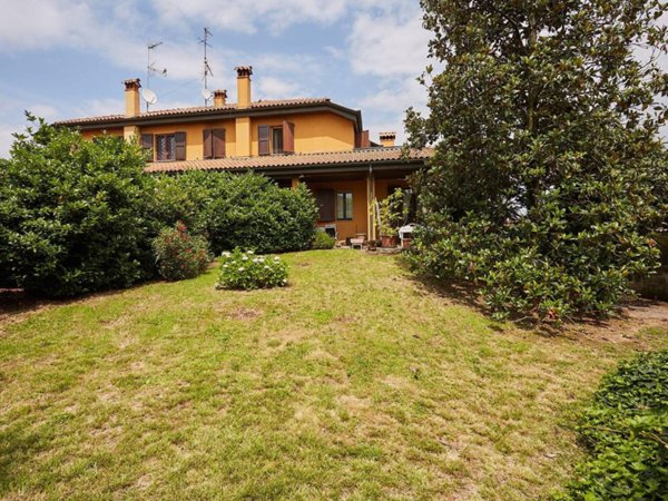 casa indipendente in vendita a Vermezzo con Zelo