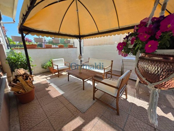 casa indipendente in vendita a Vermezzo con Zelo in zona Vermezzo