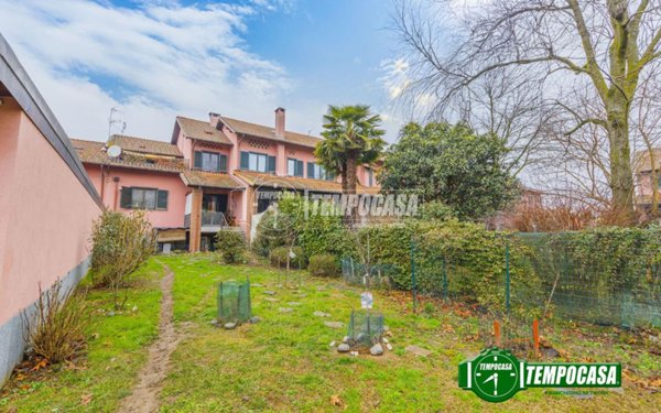 casa indipendente in vendita a Vermezzo con Zelo