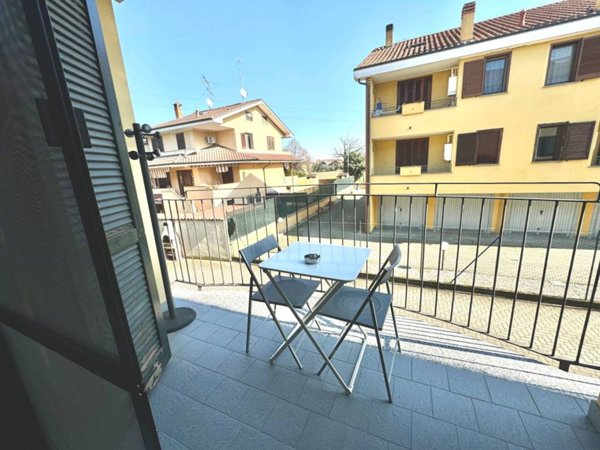 appartamento in vendita a Vermezzo con Zelo in zona Vermezzo