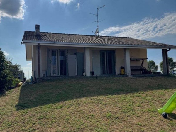 casa indipendente in vendita a Vermezzo con Zelo in zona Vermezzo