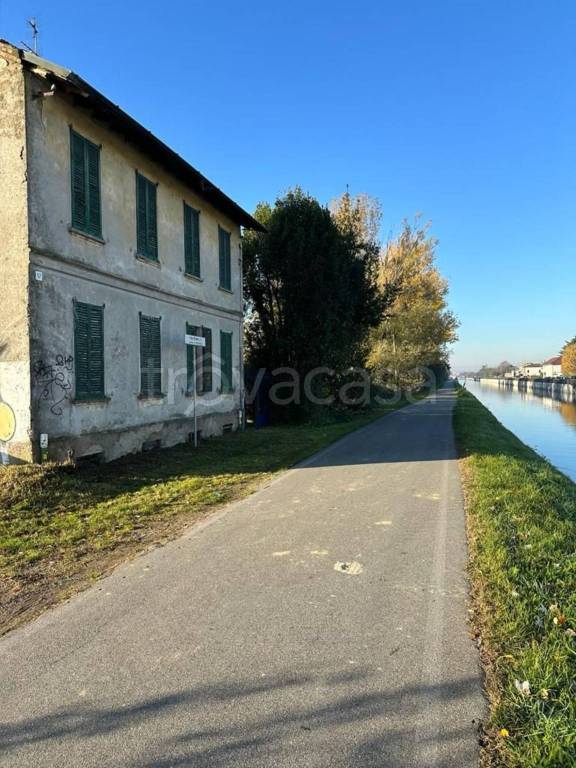 appartamento in vendita a Vermezzo con Zelo in zona Vermezzo