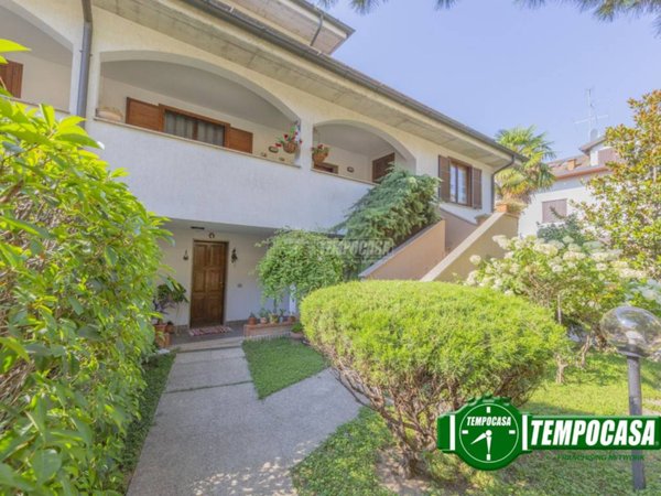 casa indipendente in vendita a Vermezzo con Zelo in zona Vermezzo