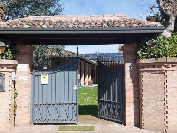 casa indipendente in vendita a Vermezzo con Zelo in zona Vermezzo