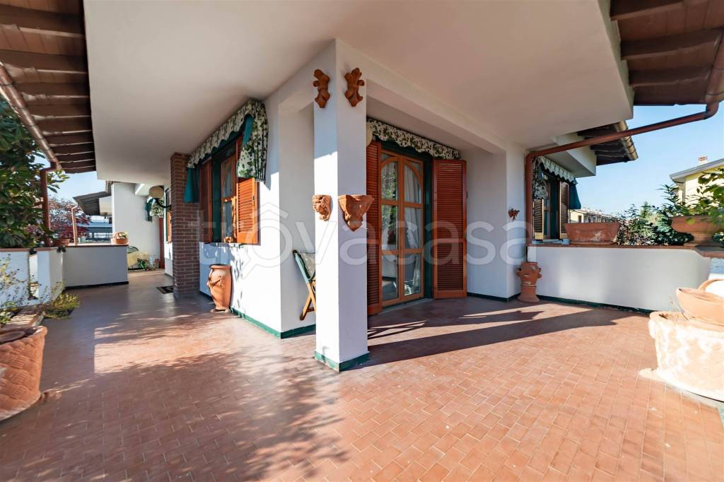 casa indipendente in vendita a Vermezzo con Zelo