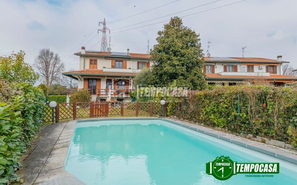 casa indipendente in vendita a Vermezzo con Zelo