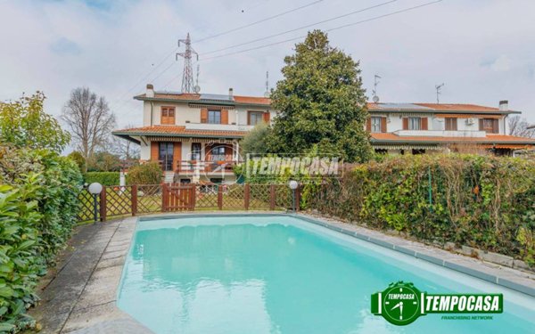 casa indipendente in vendita a Vermezzo con Zelo