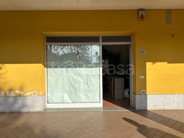negozio in vendita a Vermezzo con Zelo