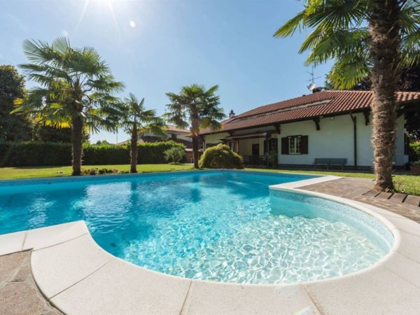 casa indipendente in vendita a Vermezzo con Zelo in zona Vermezzo