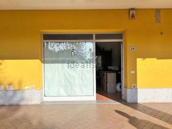 negozio in vendita a Vermezzo con Zelo