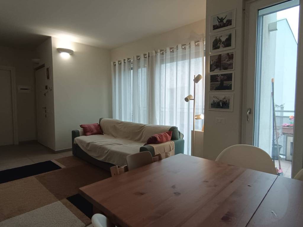 appartamento in vendita a Vermezzo con Zelo in zona Vermezzo