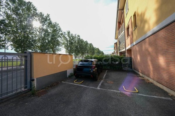 appartamento in vendita a Vermezzo con Zelo in zona Vermezzo