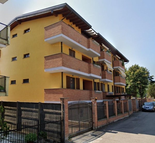 appartamento in vendita a Vermezzo con Zelo in zona Vermezzo