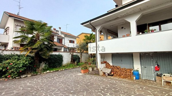 casa indipendente in vendita a Vermezzo con Zelo