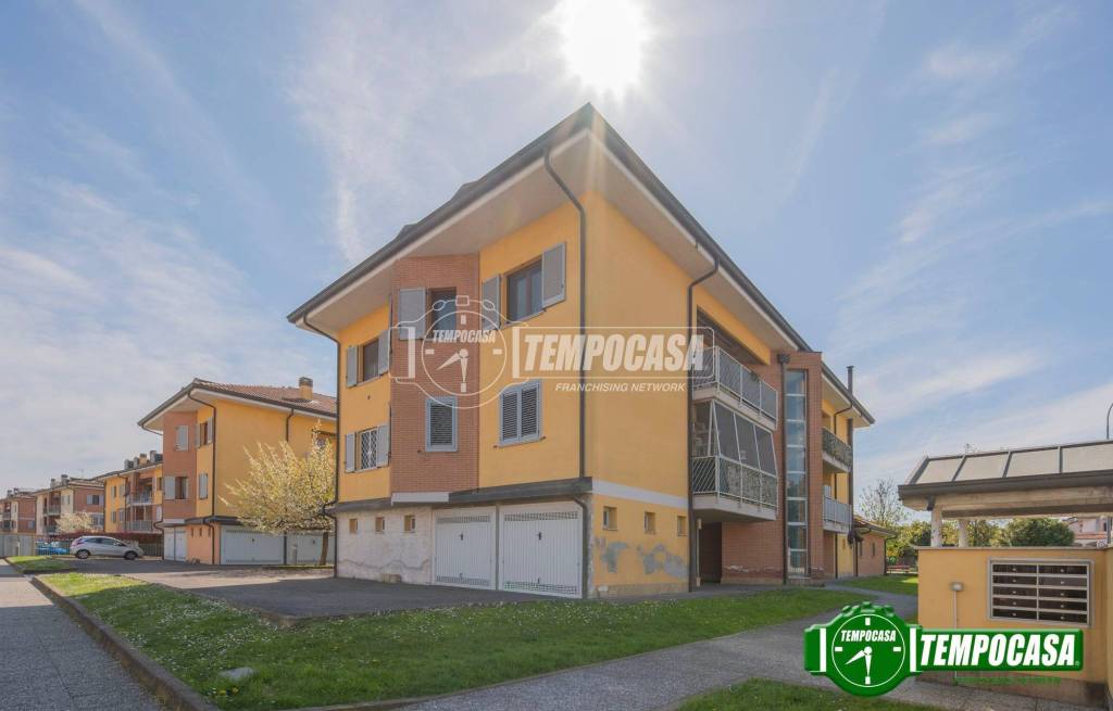 appartamento in vendita a Vermezzo con Zelo