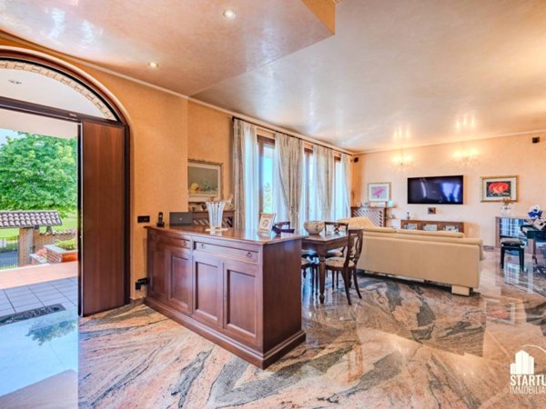 casa indipendente in vendita a Vermezzo con Zelo in zona Vermezzo