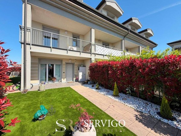 casa indipendente in vendita a Vermezzo con Zelo in zona Zelo Surrigone