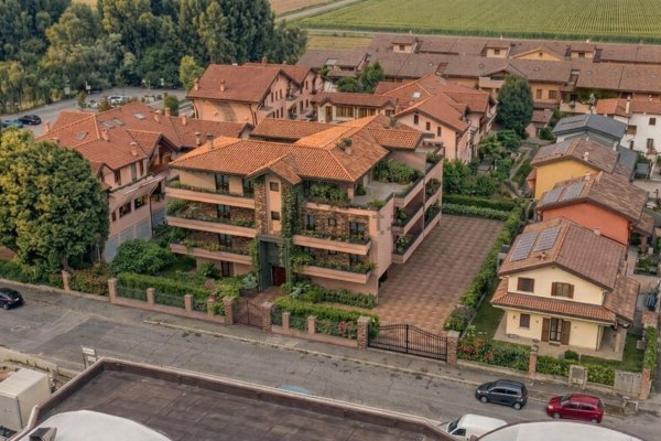 appartamento in vendita a Vermezzo con Zelo in zona Zelo Surrigone