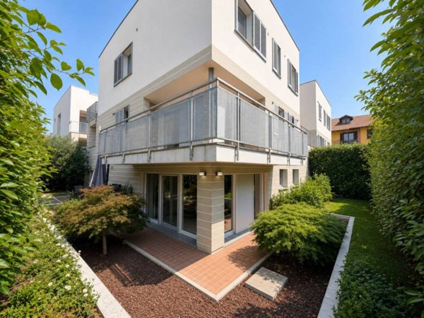 appartamento in vendita a Vermezzo con Zelo in zona Vermezzo