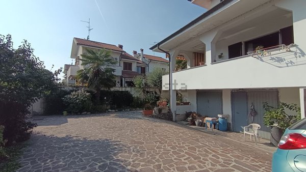 casa indipendente in vendita a Vermezzo con Zelo