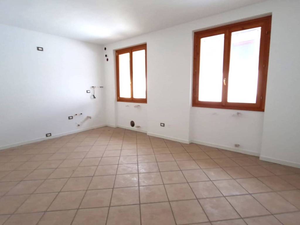 appartamento in vendita ad Adrara San Martino