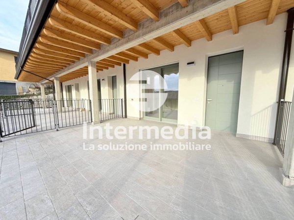 appartamento in vendita ad Adrara San Martino