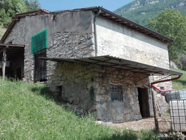 terreno agricolo in vendita ad Adrara San Martino