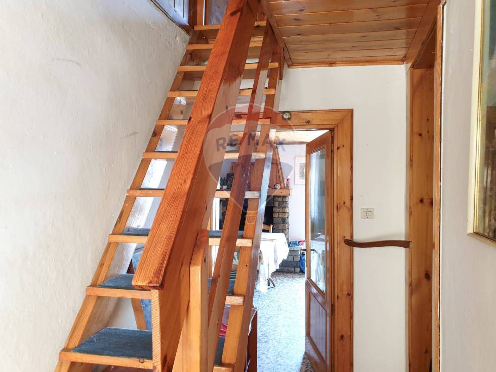 appartamento in vendita ad Adrara San Martino