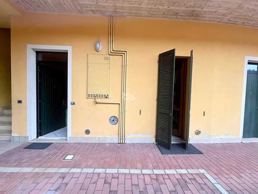 appartamento in vendita ad Adrara San Martino