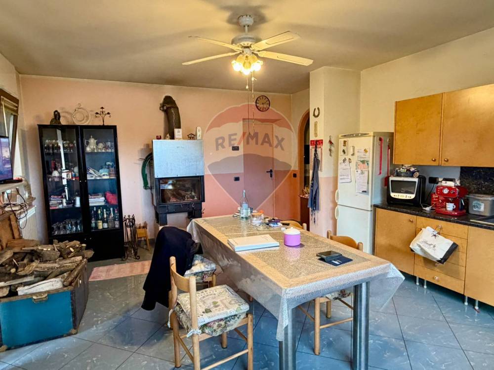 appartamento in vendita ad Adrara San Martino