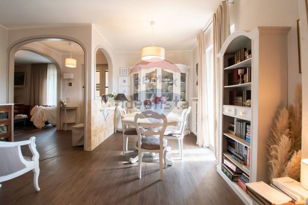 casa indipendente in vendita ad Adrara San Martino