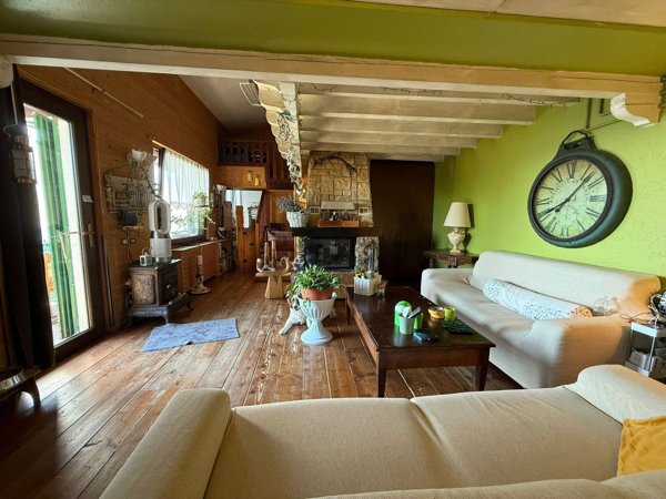 casa indipendente in vendita ad Adrara San Martino