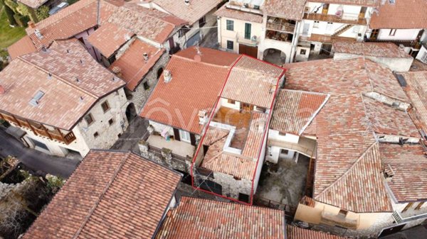 appartamento in vendita ad Adrara San Martino