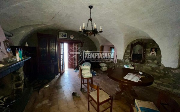 appartamento in vendita ad Adrara San Martino