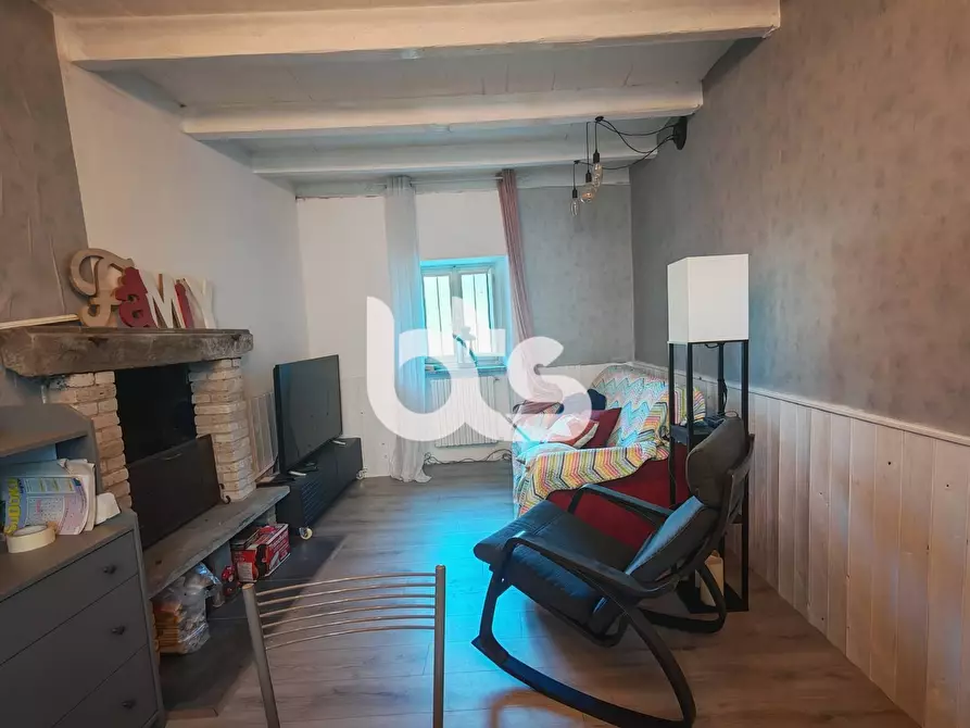 casa indipendente in vendita ad Adrara San Martino