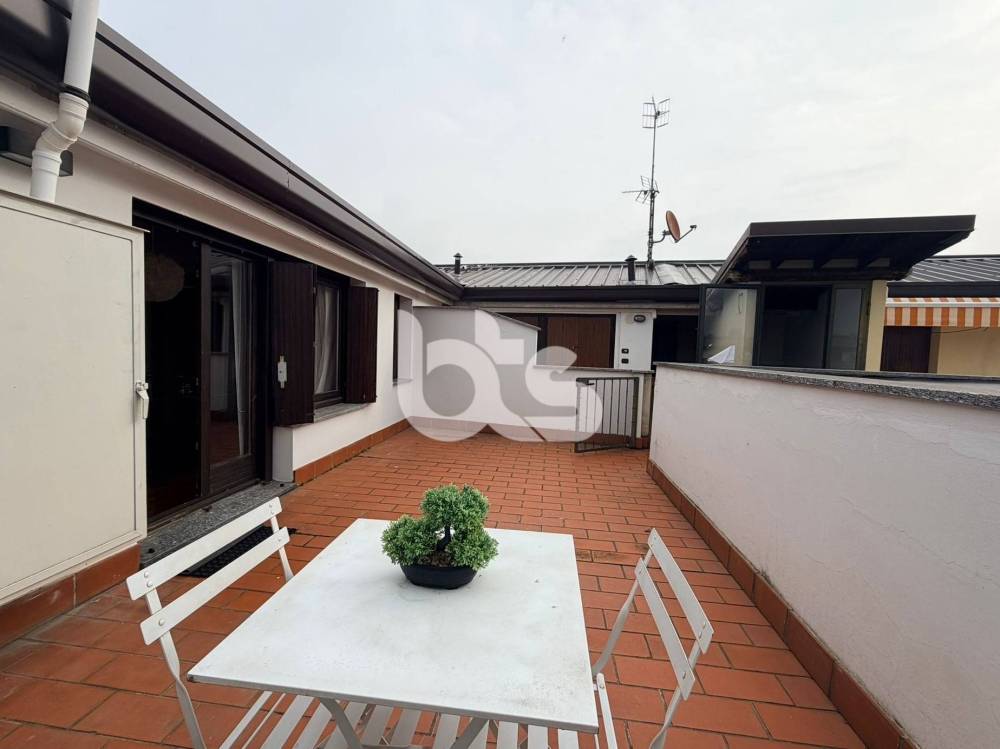 appartamento in vendita ad Adrara San Martino