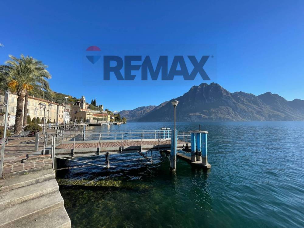 appartamento in vendita ad Adrara San Martino