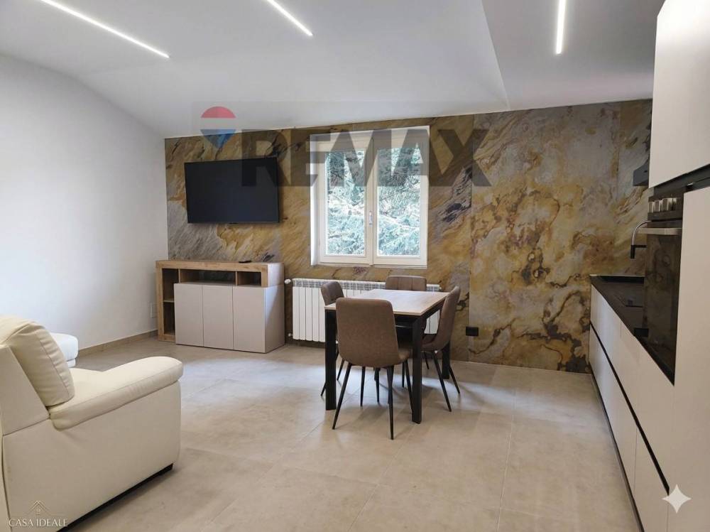 appartamento in vendita ad Adrara San Martino