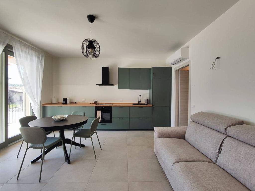 appartamento in vendita ad Adrara San Martino