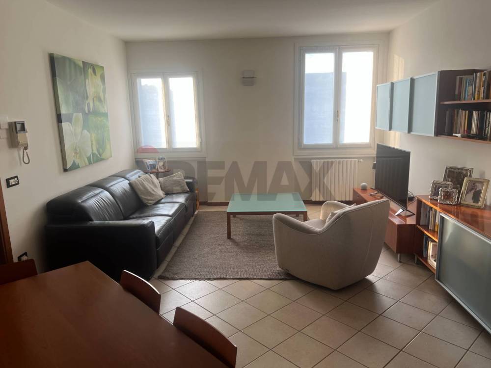 appartamento in vendita ad Adrara San Martino